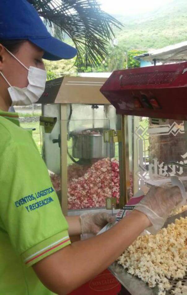 whatsapp-image-2016-11-28-at-5-08-28-pm